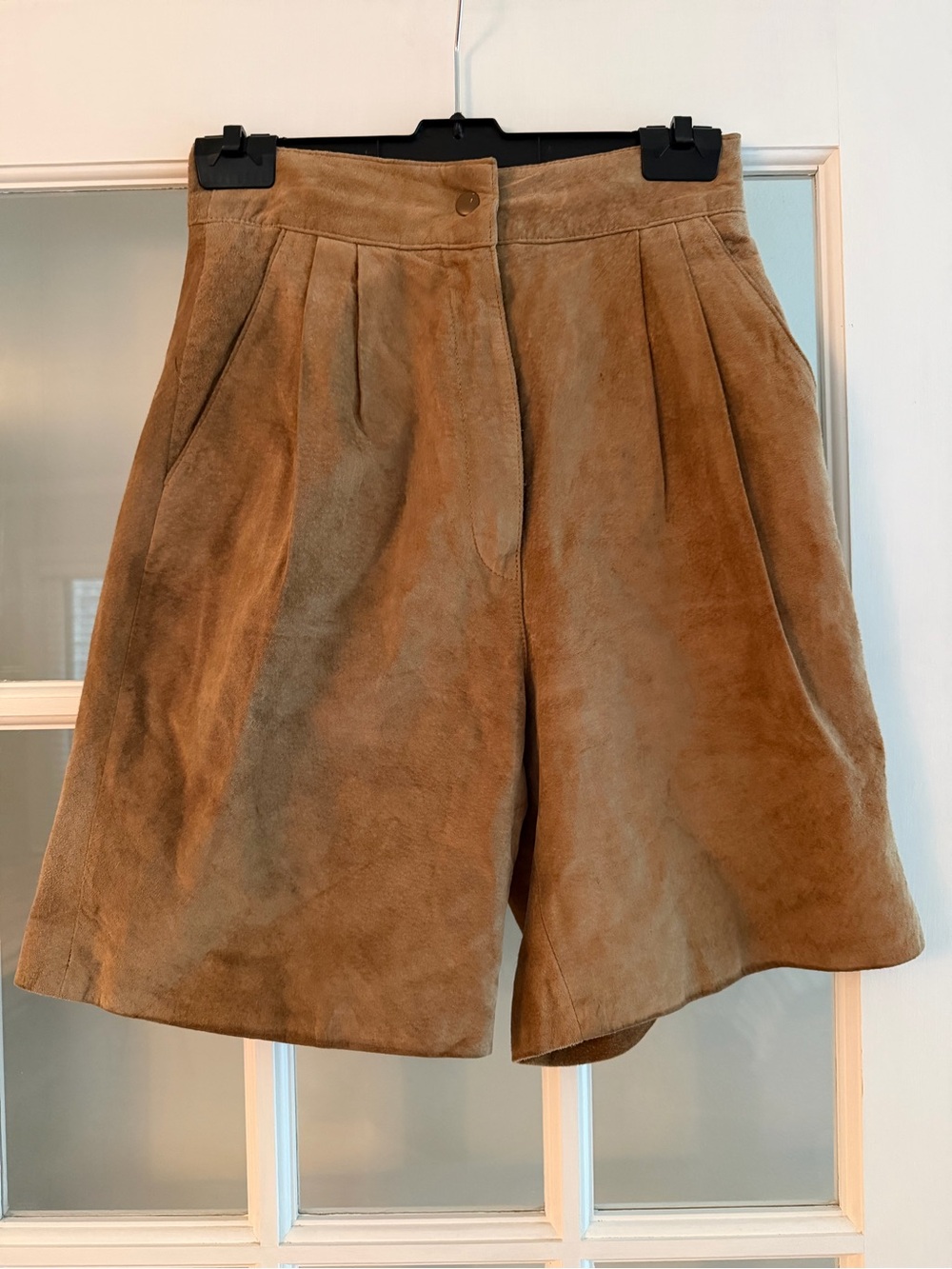 Tan Suede 90’s vintage shorts